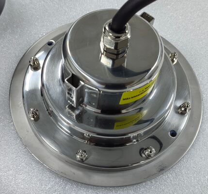 100lmw एलईडी पूल लाइटिंग आरजीबी रंग विकल्प वाटरप्रूफ लाइट्स इनडोर और आउटडोर स्विमिंग पूल सेटिंग्स दोनों के लिए उपयुक्त