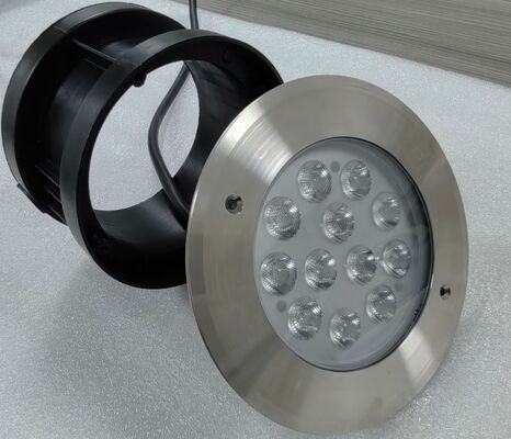 रिमोट कंट्रोल पावर ऑन ऑफ डीएमएक्स डाली एलईडी स्विमिंग पूल लाइट्स 100lmw लाइट एफिशिएंसी और बीम एंगल 15 30 45 60 डिग्री के साथ